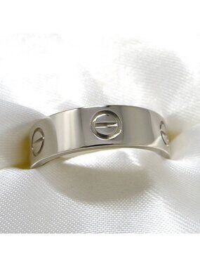 Cartier Love Ring 18k White